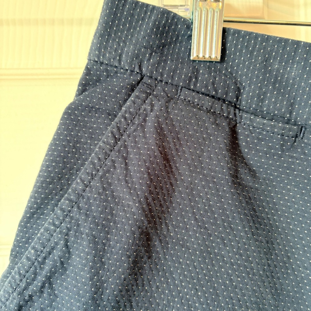 Tommy Hilfiger Mens 38 Classic Fit Navy Blue Polka Dot Chino Shorts - Picture 2 of 6